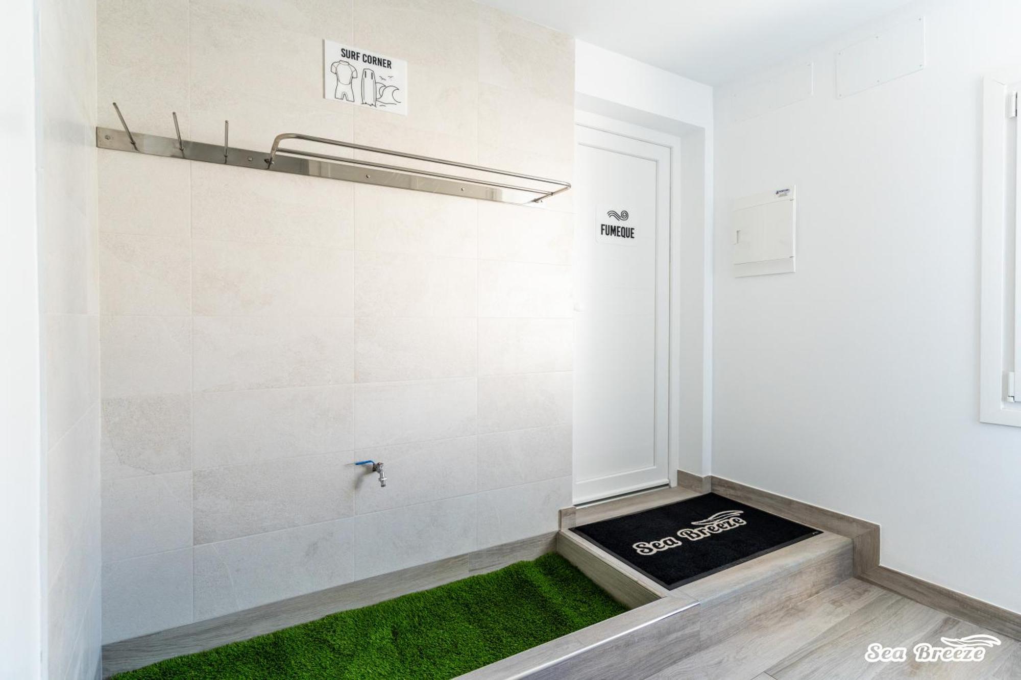 2 Apartments Sea Breeze 파마라 외부 사진